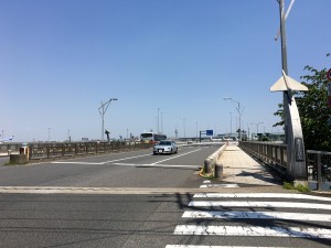 羽田の入り口、穴守橋
