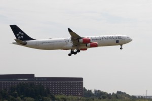 スカンジナビア航空 A340 f/14 1/250Sec ISO-100 63mm