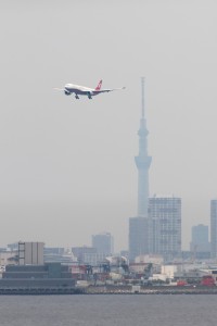 上海航空 A330 f/10 1/1250Sec ISO-200 332mm